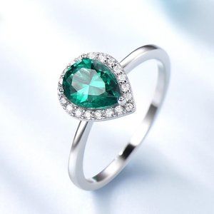 PEAR 6 X 8 SHAPE EMERALD GREEN CUBIC ZIRCONIA RING